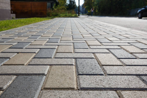 Best Local Driveway Pavers  in Burns, OR